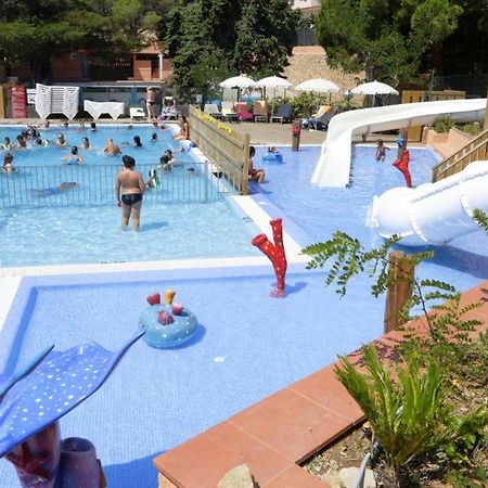 מלון יורט דה מאר Camping Senia Cala Canyelles מראה חיצוני תמונה