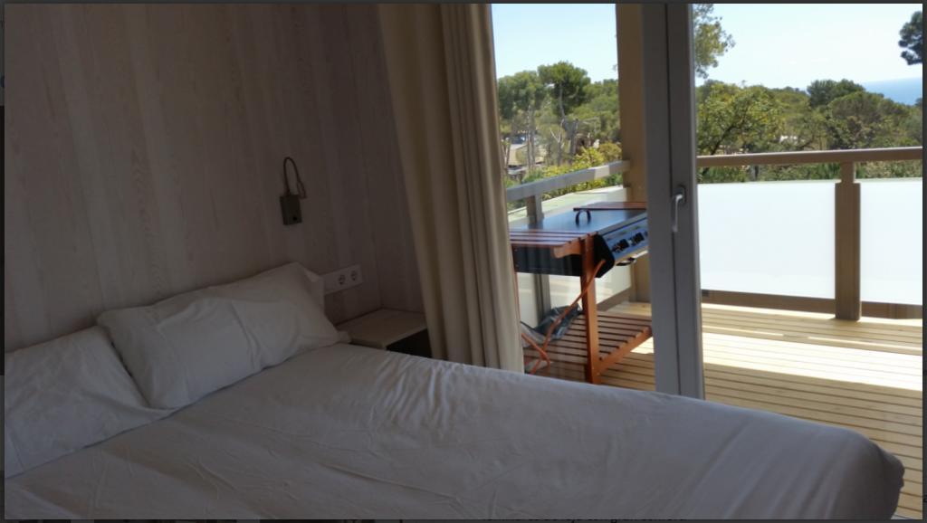 מלון יורט דה מאר Camping Senia Cala Canyelles מראה חיצוני תמונה
